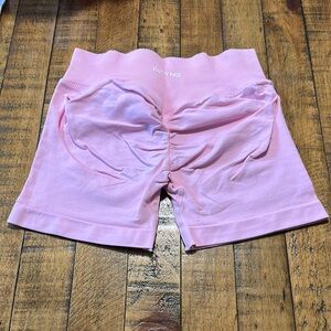 DFYNE Women’s  Shorts 4.5 Impact